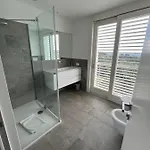 Penthouse - Cardano شقة *