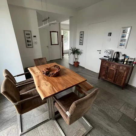 Penthouse - Cardano Lejlighed Como